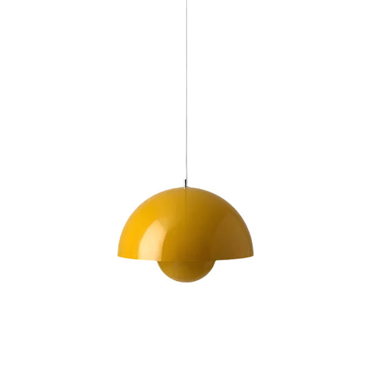 LumaNest – Tapered Pendant Lamp with Smooth Bell Shape and Slim Hanging Detail
