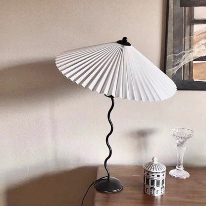 Artistic Squiggle Table Lamp